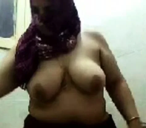 Bbw fat arabian on webcam