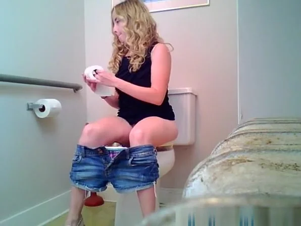 Step sister in Toilet