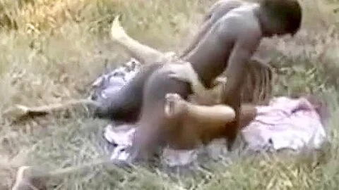 Cuckold Films His Slut French Wife With The African Bullp