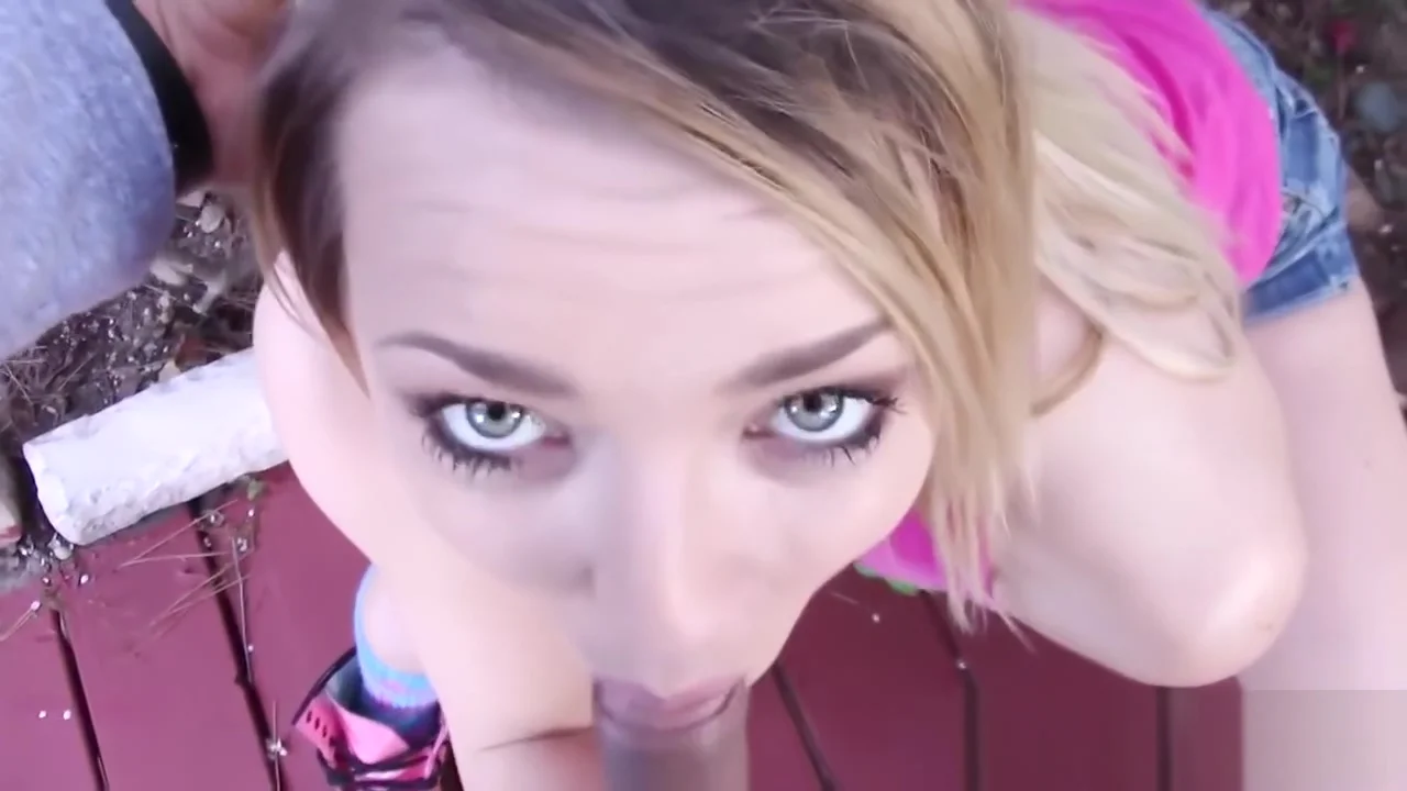 Petite teen 18+ gets railed