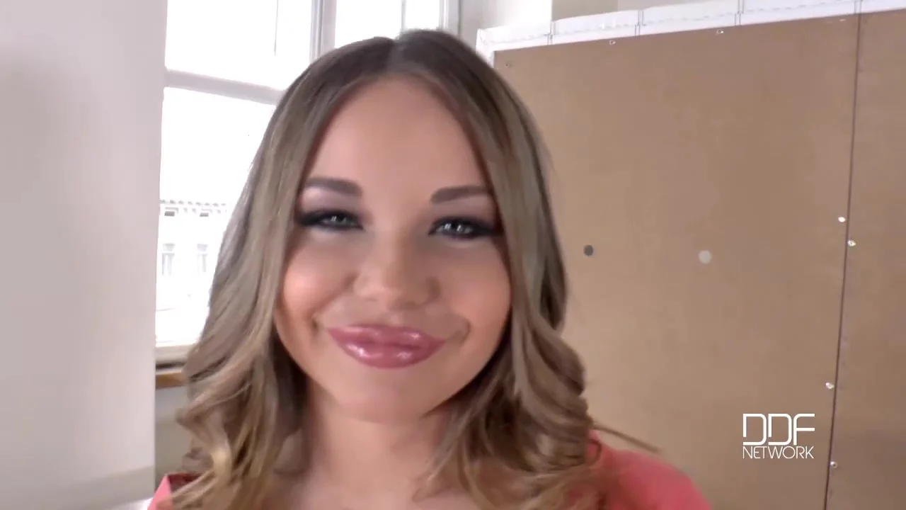 Rachele Richey In Love That Prick: Hot Brunette Babe Sucks Big Cock And Licks Balls