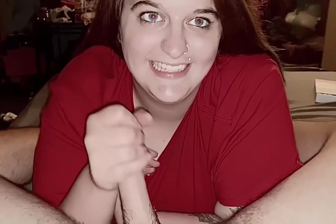 Girlfriend Enjoys Giving Handjob