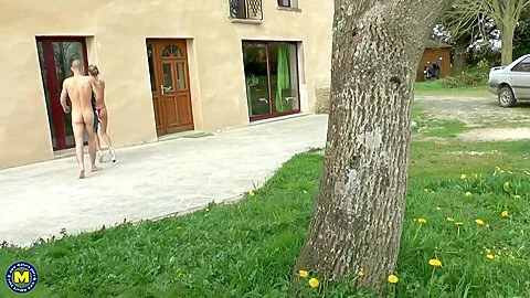 Shana Mour - 20 12 14 Eu) Skinny French Milf Getti