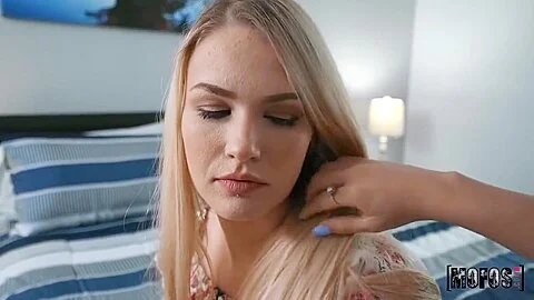 Peter Green, Melody Foxx And Violet Storm - Double Blowjob From The Sexiest Roomies Ever!