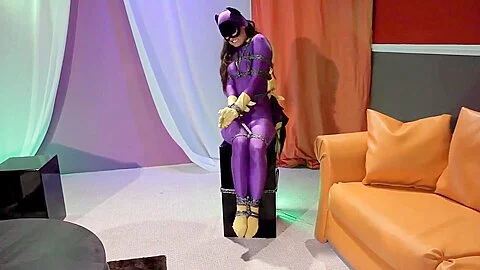 Poison Ivy Turns Wonder Woman Into Her Sex Slave