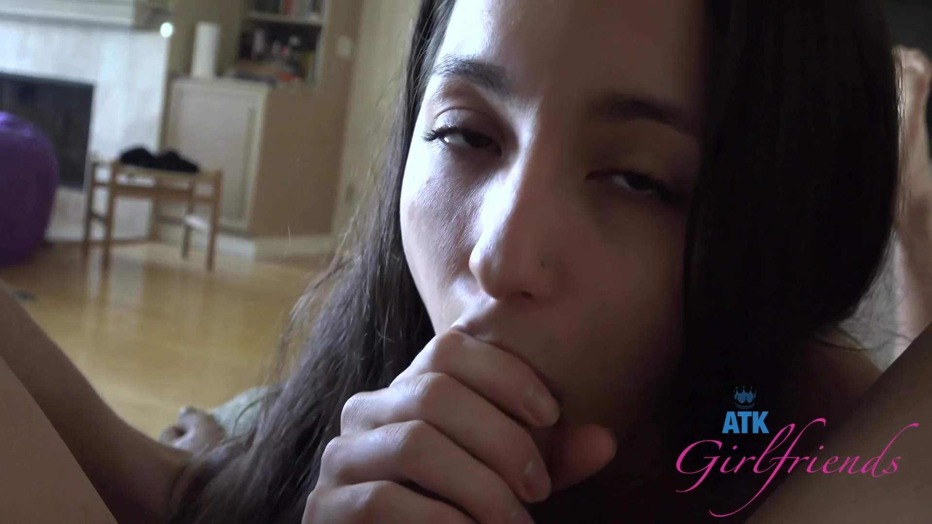 Hot StepSister, POV