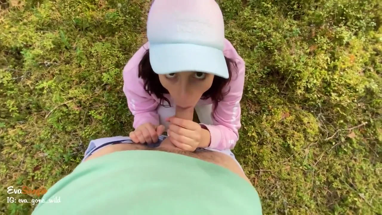 I Met An Incredible Girl And Fucked Her In The Forest - Real Outdoor Sex Pov