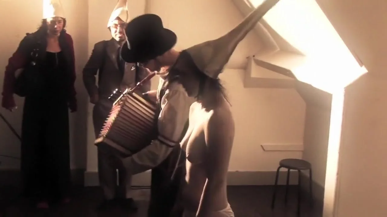 Nude Theatre-27 1945