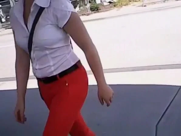Nice asses in tight jeans pants.