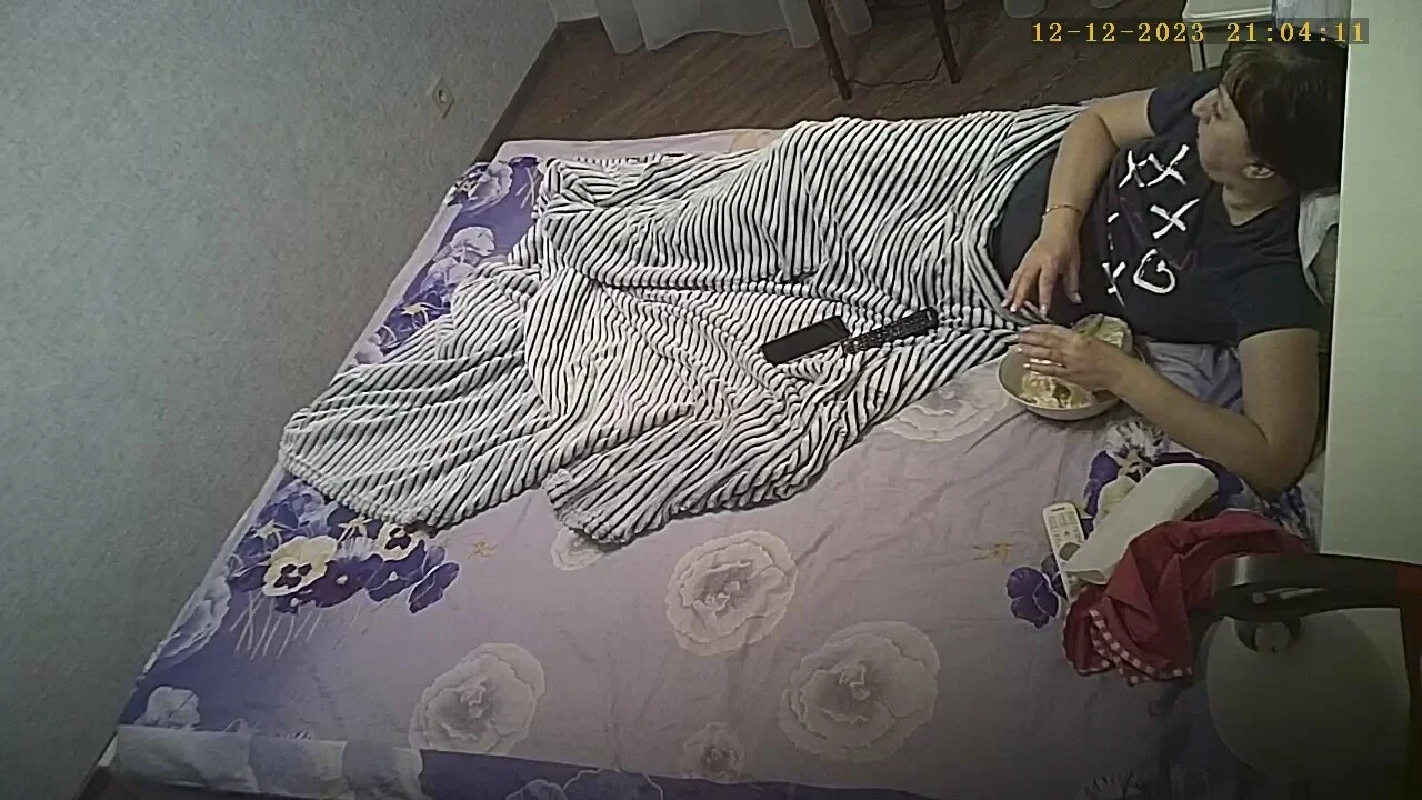 hidden masturbation in panties