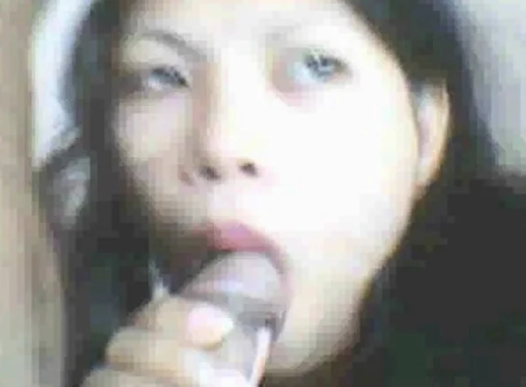 filipina milf dimples