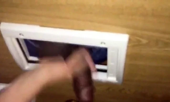 Gloryhole Girl