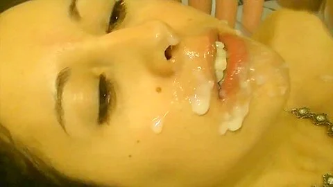 Gloria Parque - Cum in mouth