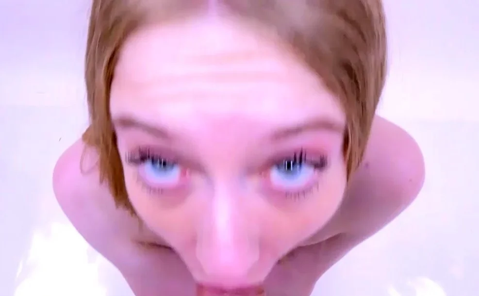 Teen gets fucked by Producer to be model at her audition