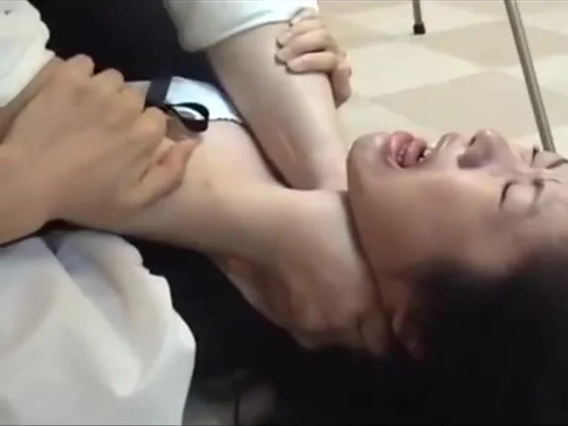 Japanese girl choked on floor