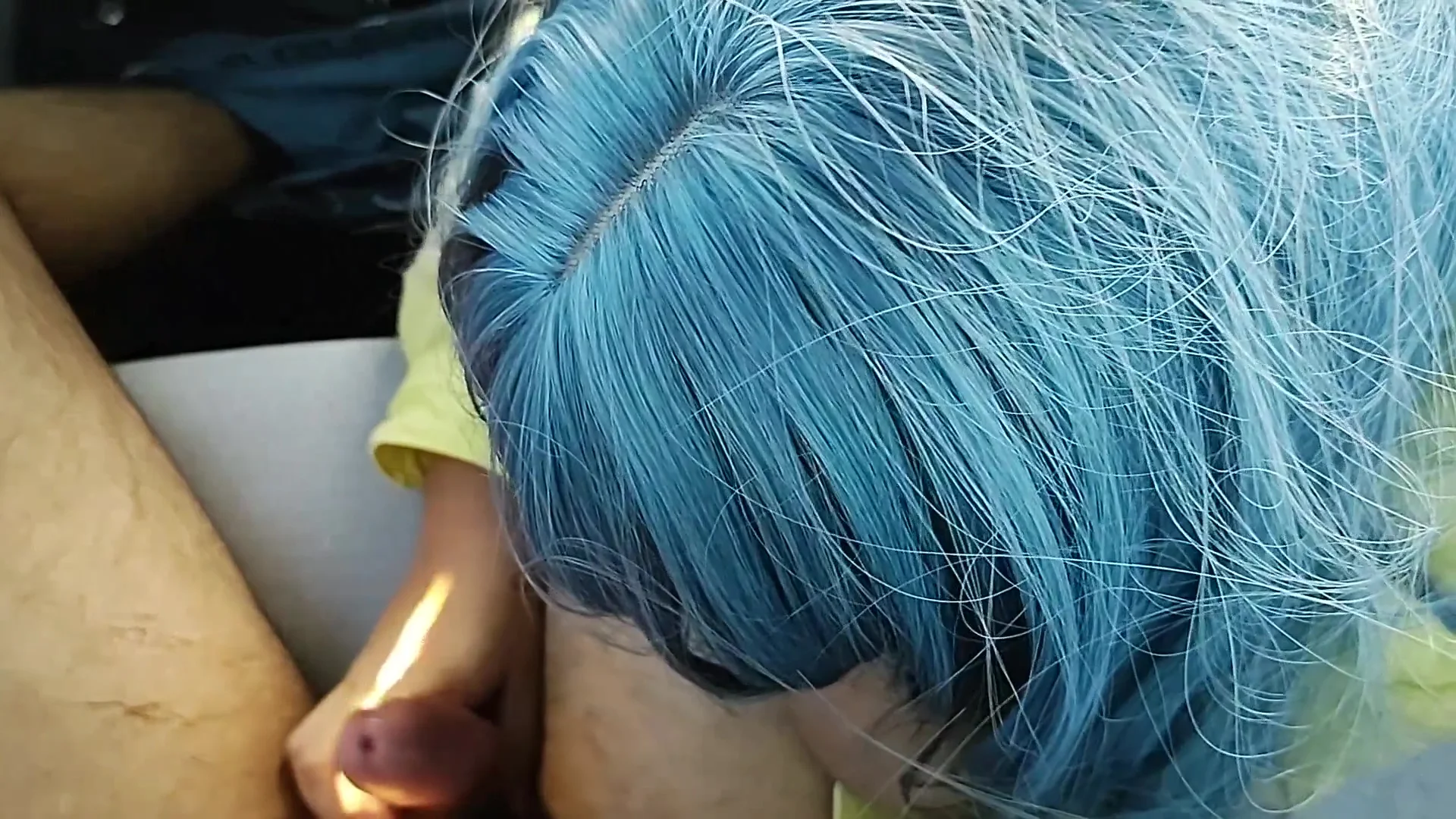 Big Boob Bubble Ass Slut Gives Handjob And Blowjob In Car In Exchange For Money