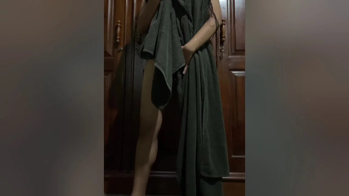 Stepsister Teasing Stepbrother With Her Big Tits