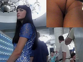 Amateur dark-haired MILF gets in pussy upskirt vid