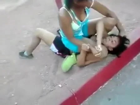 Fighting black girls like hair pulling to