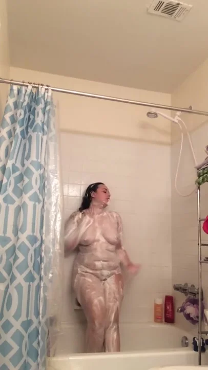 Fairy singing in the shower