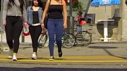 Candid - teen 18+ WIth Big Tits