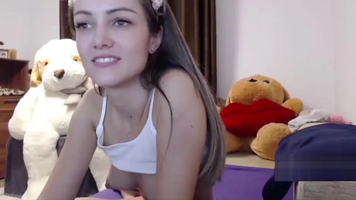 teen 18+ play with her tits while cumming