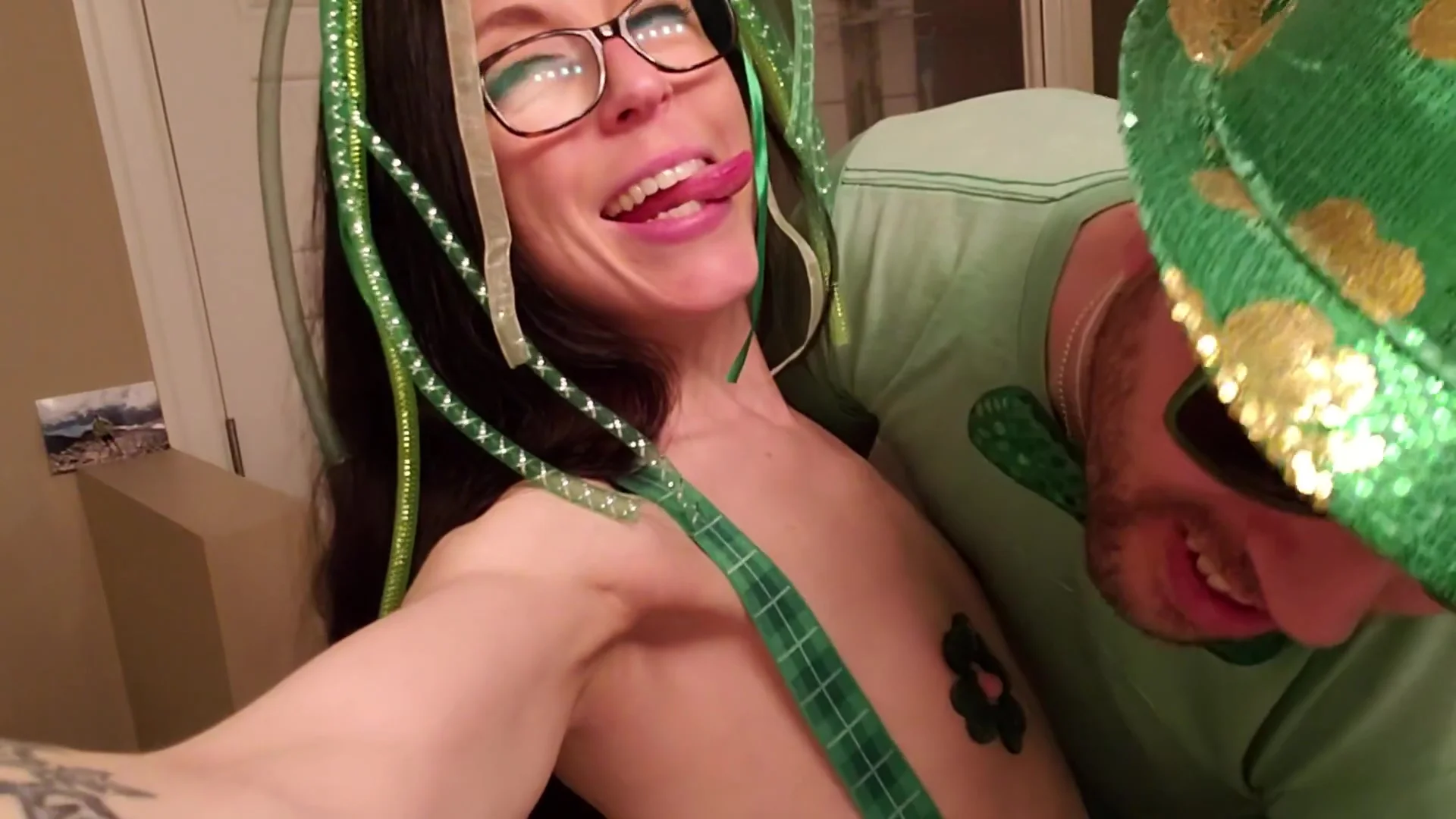 St. Patricks Day Blowjob Fun!