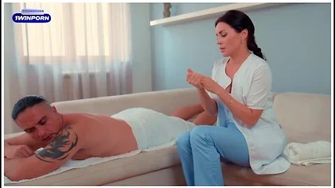 Luna Roulette In Masseuse Nurse Seduced A Patient