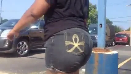 BBW teen 18+ WALKING