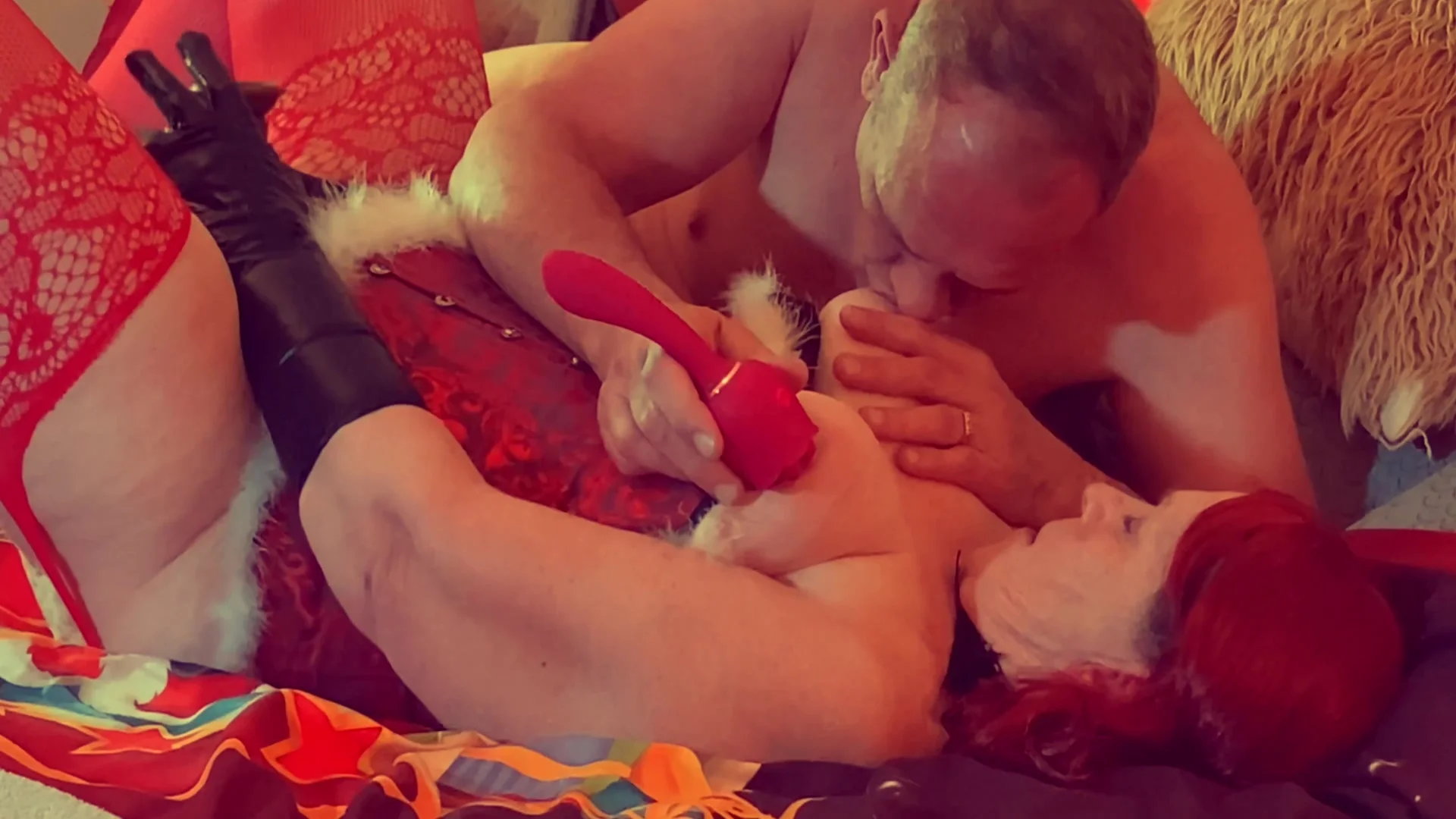 Granny Hot Holiday Hump -c4 - Carmen S