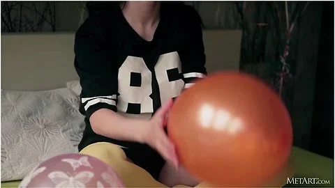 Balloon Party - Cameran