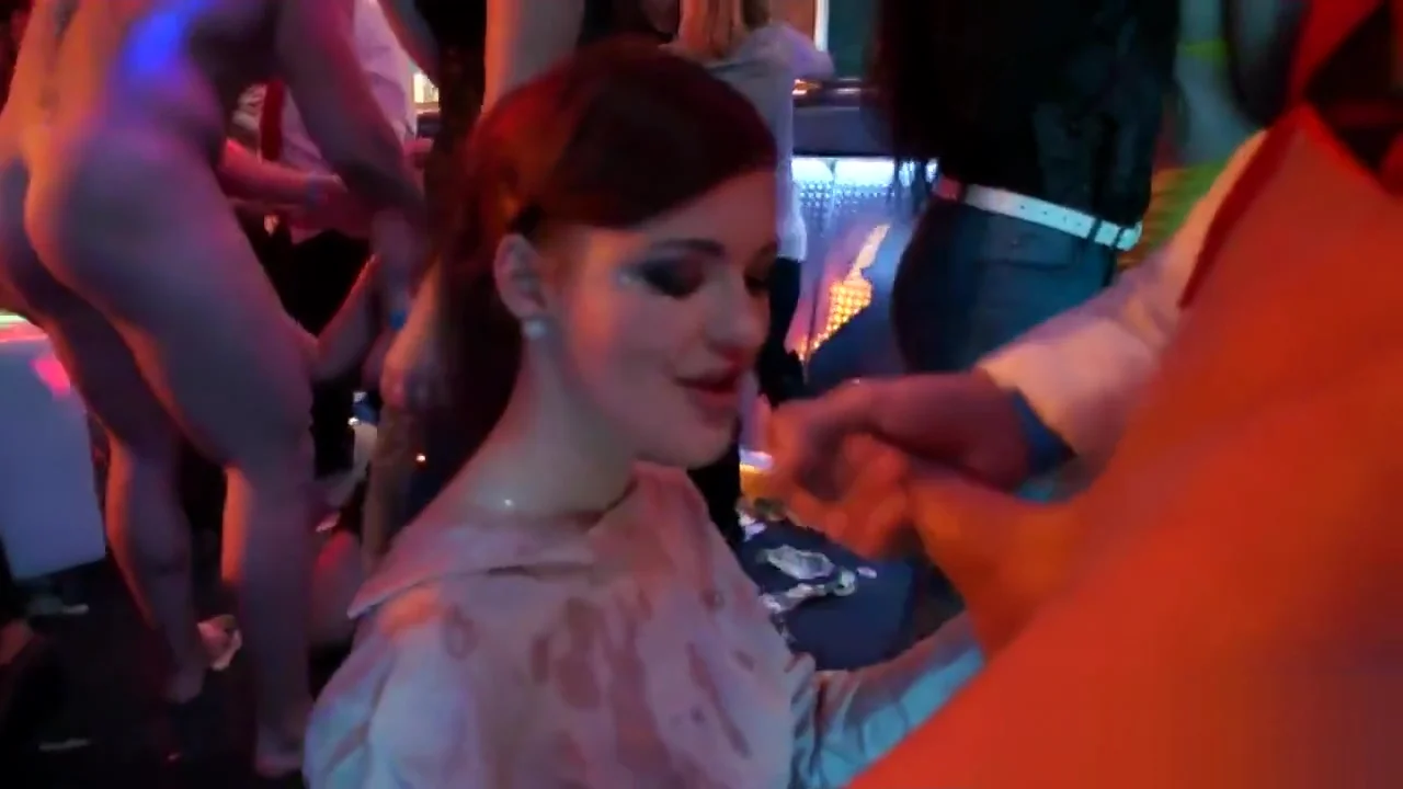 Pretty dolls blow cock and enjoy screwing and sex orgy