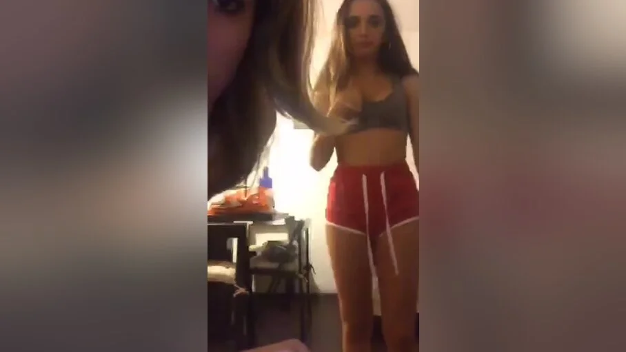 Spanish Girls Twerking In Tight Shorts