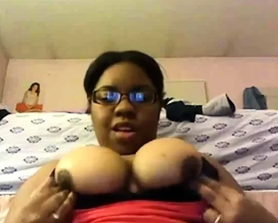 Teen Ebony BBW squirt