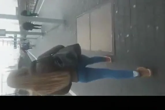 teen 18+ with great ass in tight jeans