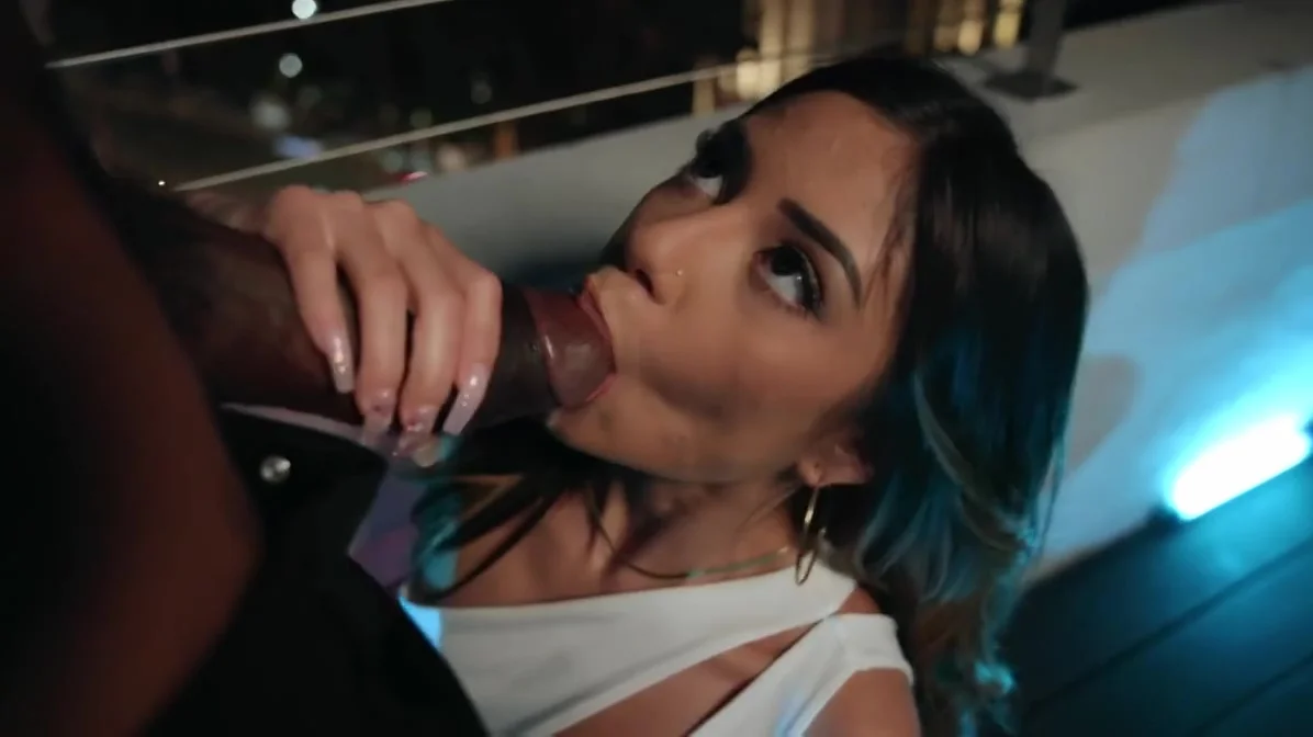 A Tattooed Black Man Brought A Beauty To Ecstasy With A Big Dick