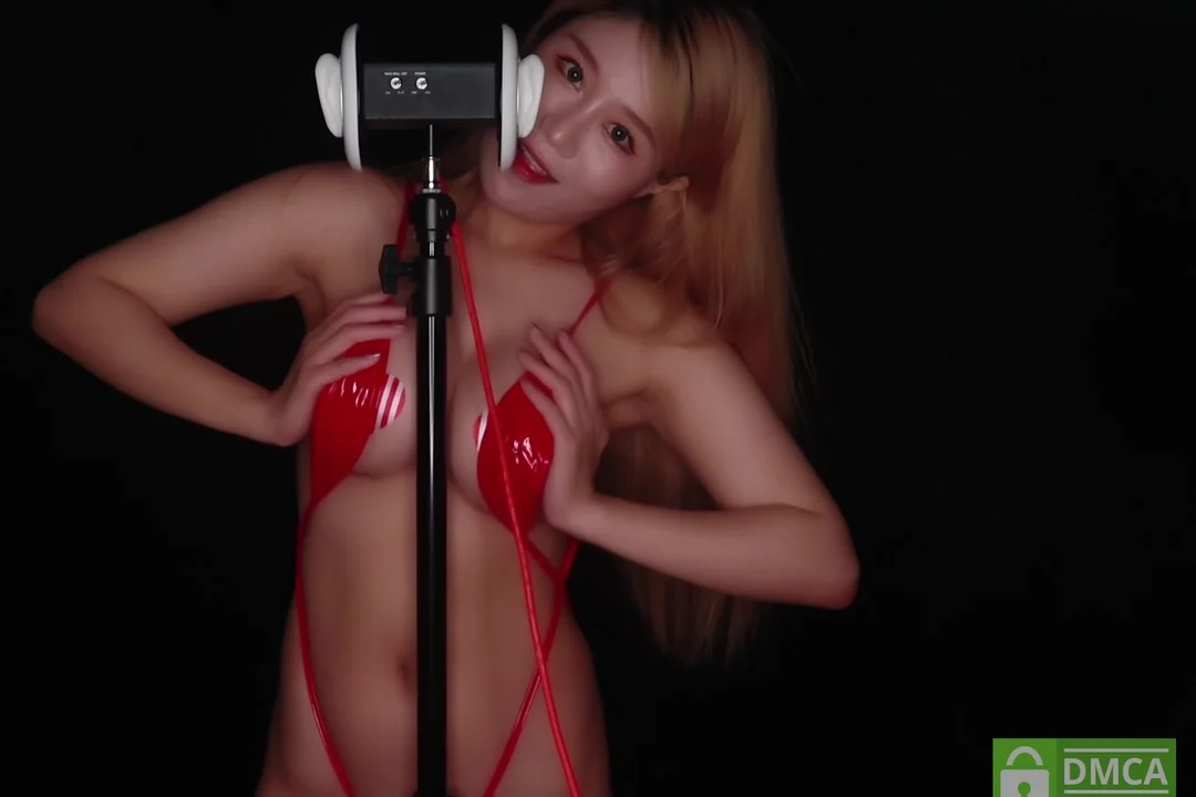 Uying Asmr - Most Sexual Ear Eating