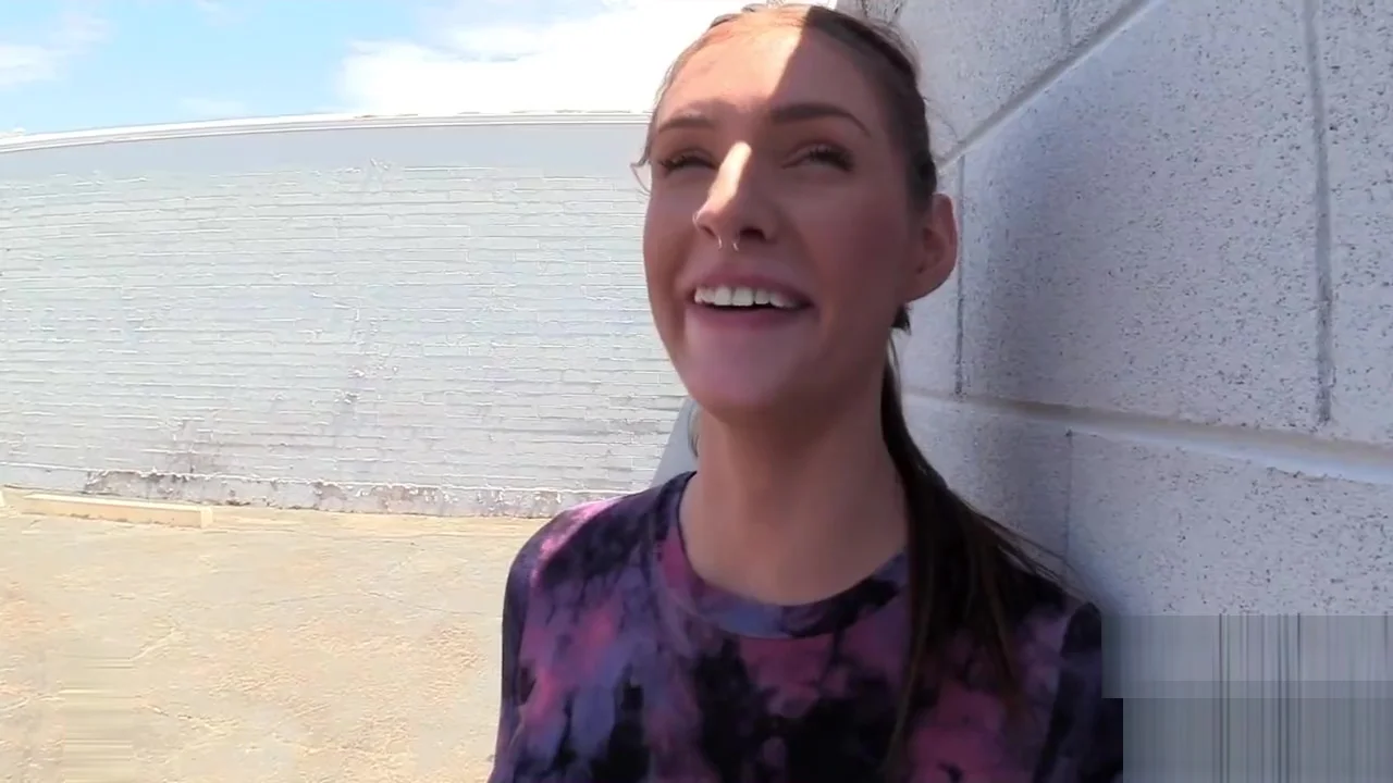 Shy Girl Gloryhole Adventure