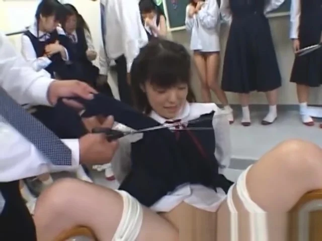 Asian students 18+ in the classroom are part4