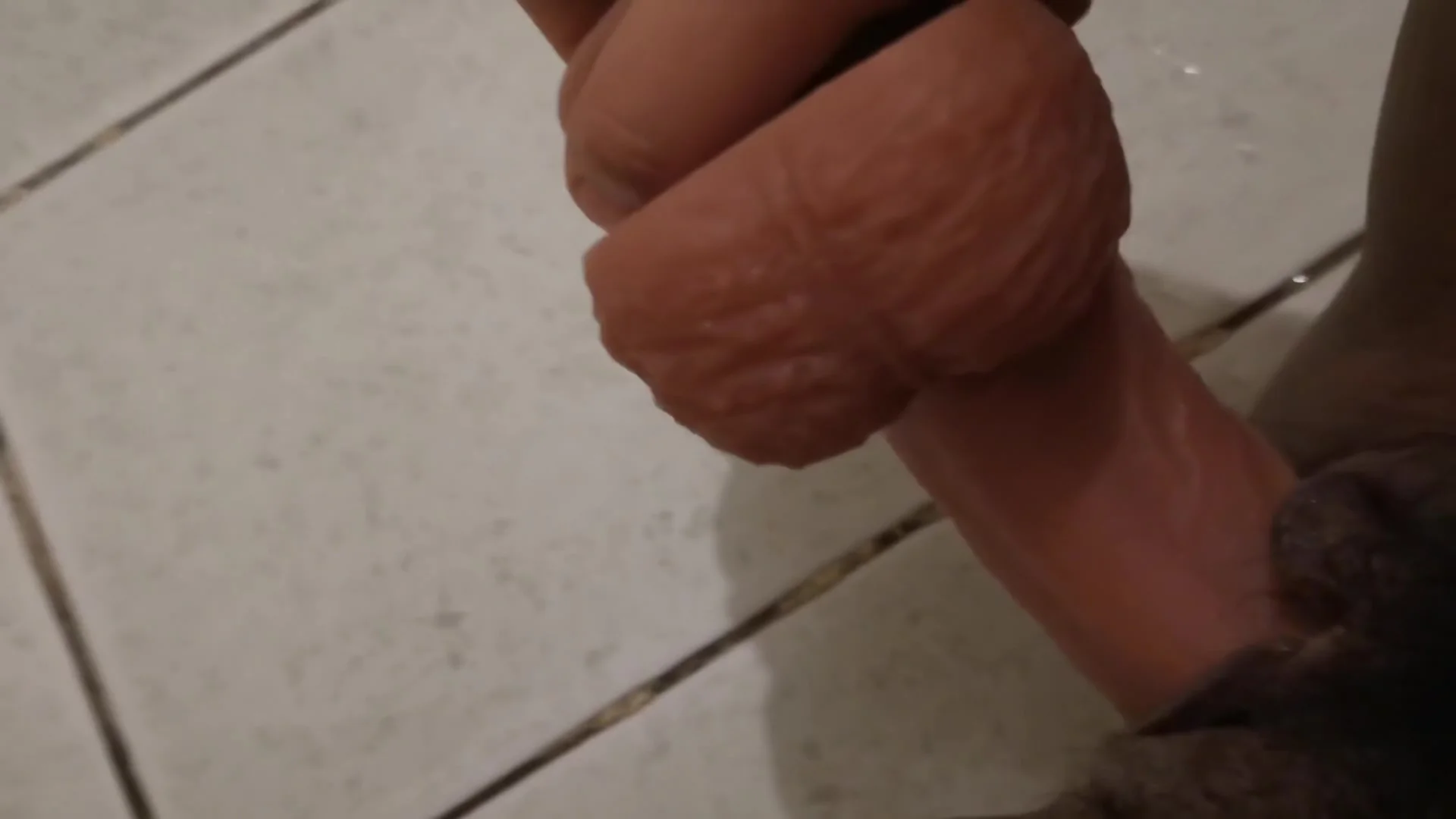 Solo Amateur Pinay Melaniequezon Fucks Her Thick White Dildo