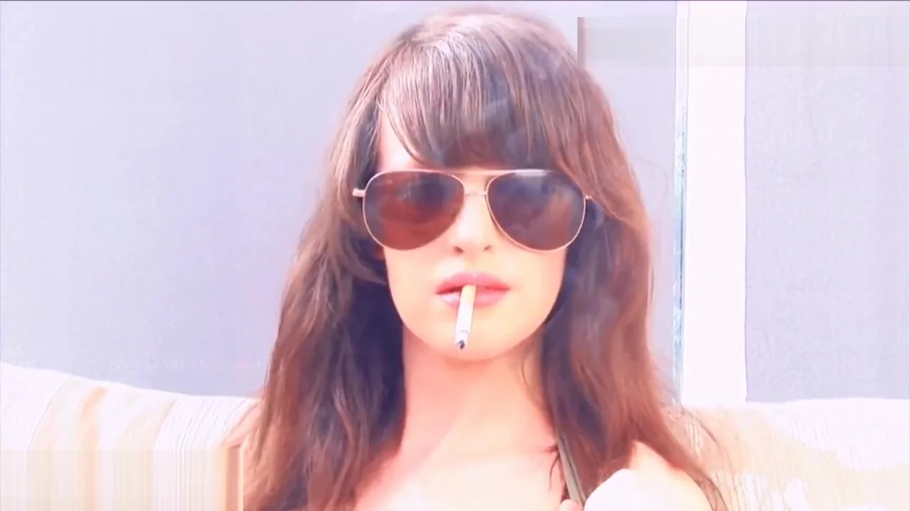 Smoking Fetish British Delight' enhanced version - enjoy