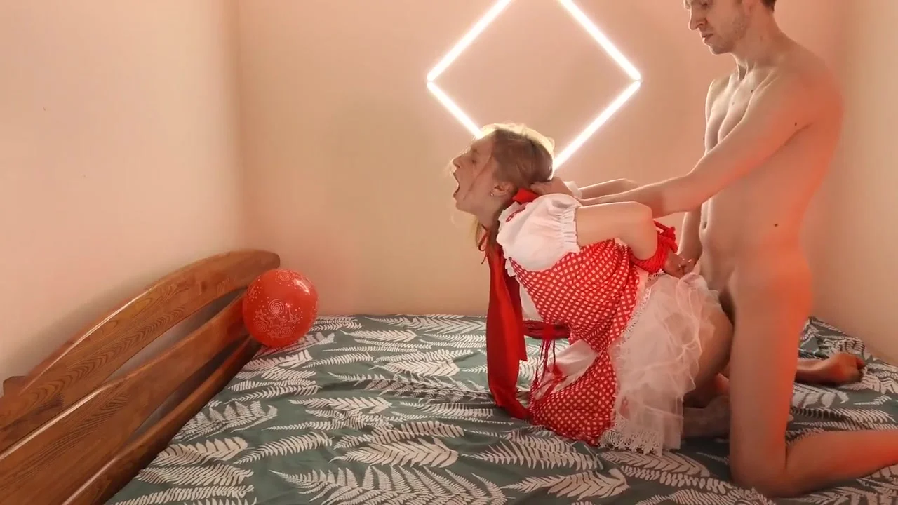 Mamamia - Red Riding Hoods Payback - Fucked Her In The