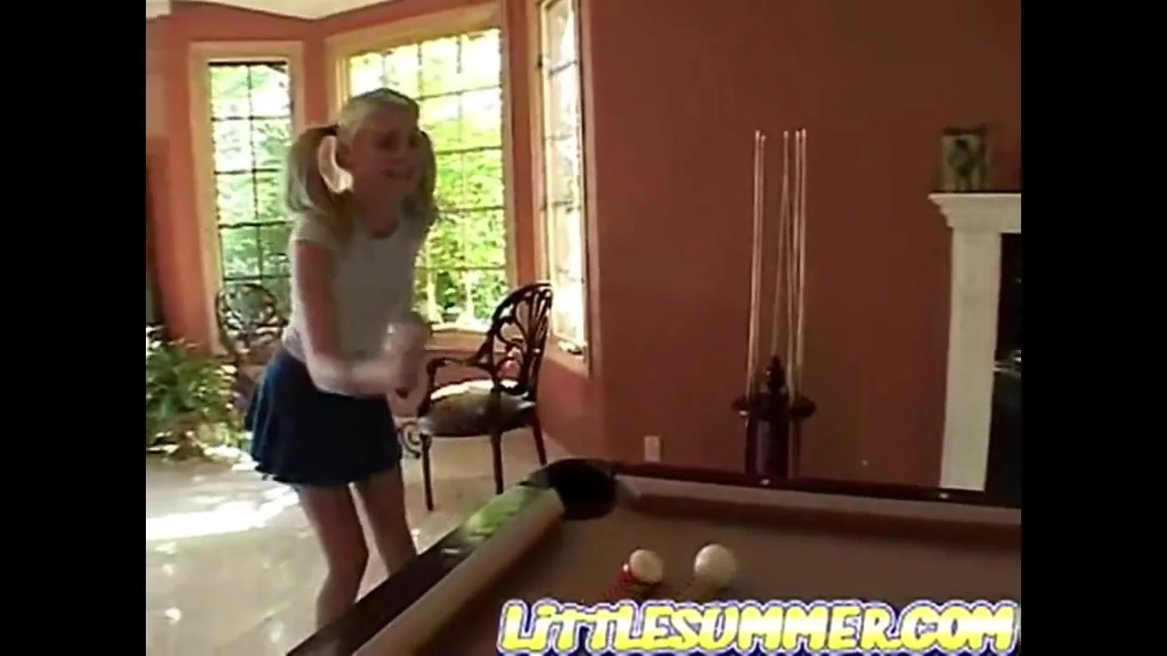 Little Summer Licks Lesbian Pussy