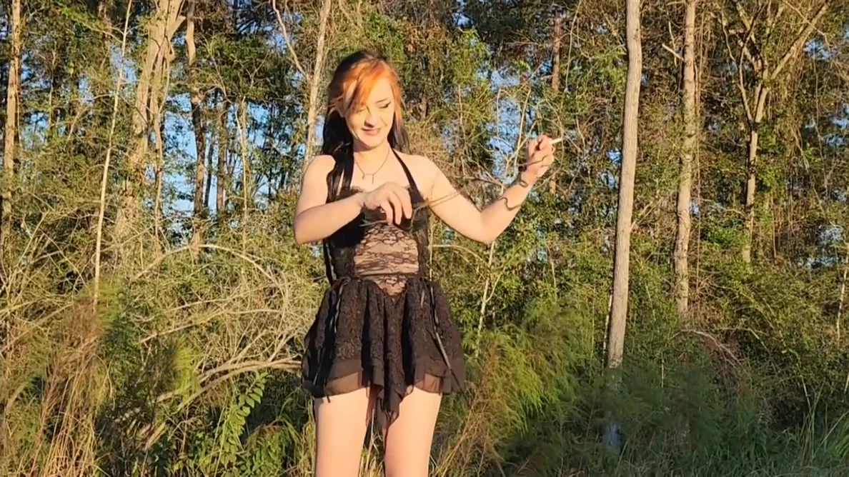 Scarlet Thorne Outdoor Switching