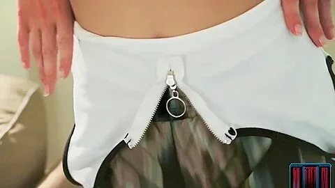 Tight blonde teen 18+ Gerda Rubia working out at her home