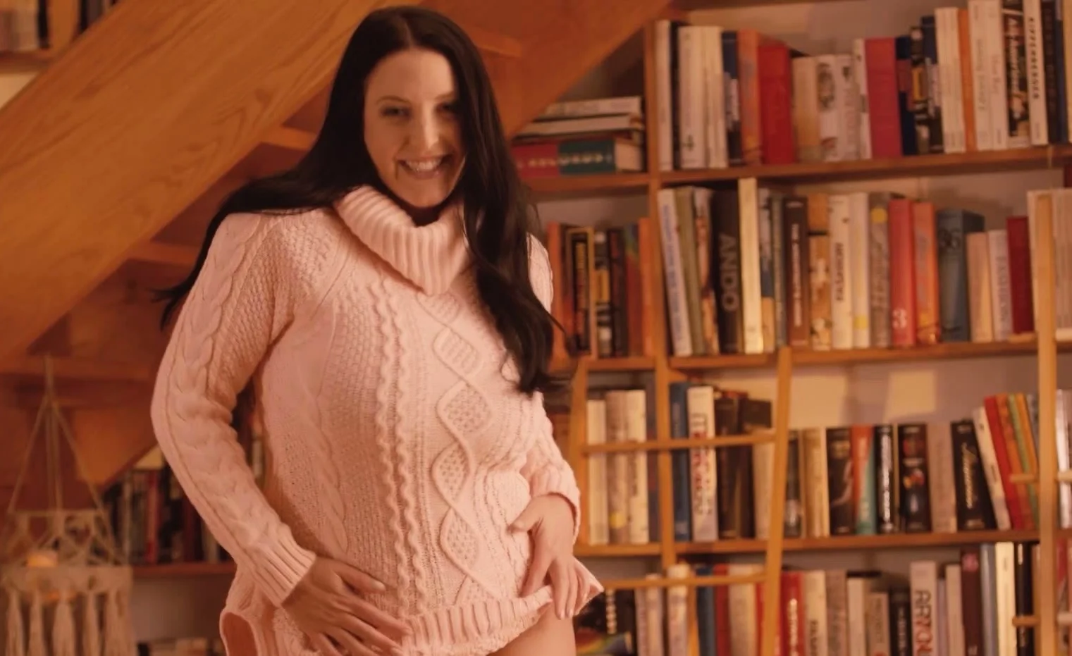 Huge tits MILF posed in hot clothes