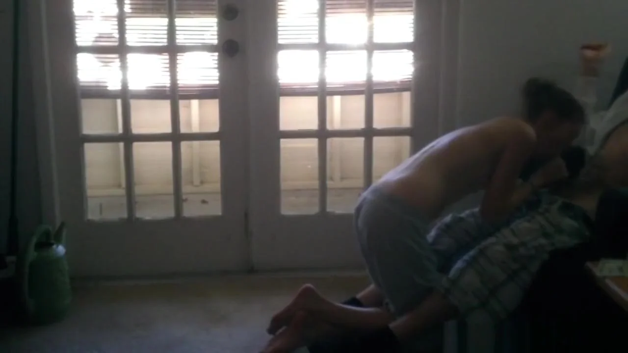 Amazing girl in yoga pants sucking a dick