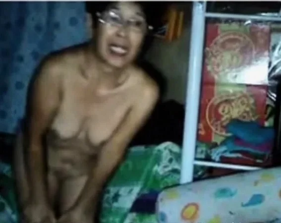 Chinese Jamaican Filipina Granny Oma