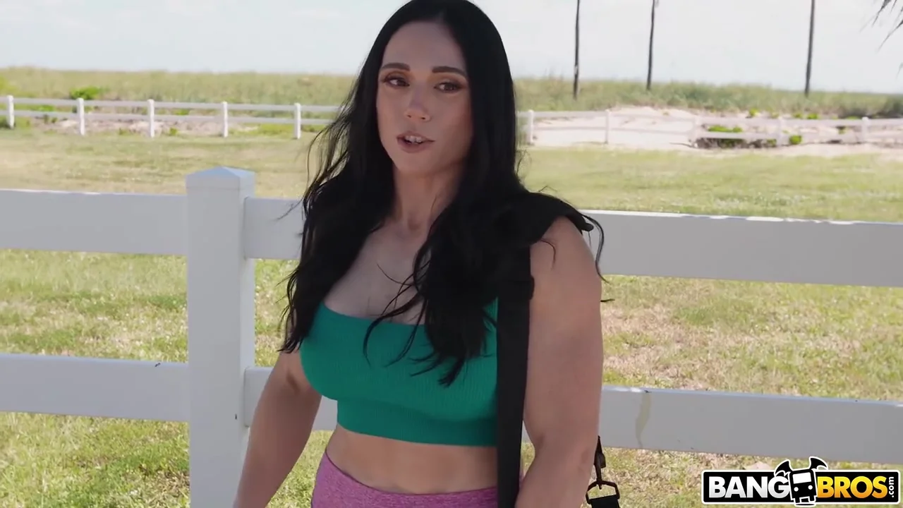 Vanessa Arizona - Iron Swinger [fullhd 1080p]
