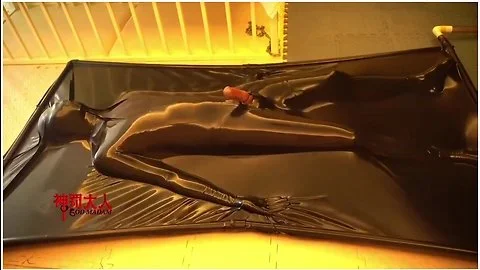 Vacbed Milking Handjob